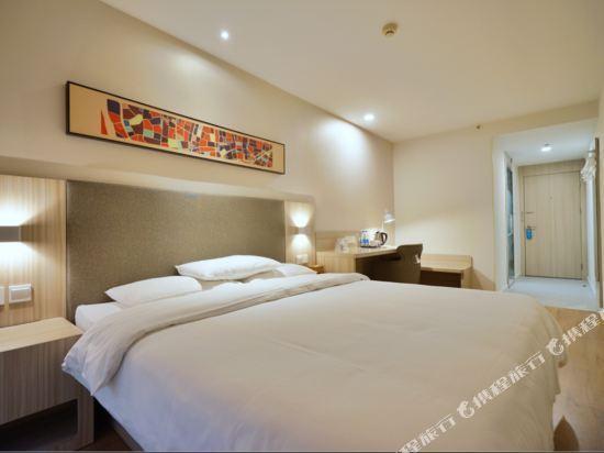 Жичжао: Hanting Hotel Rizhaoshan Haitian Road Wanpingkou Scenic Spot