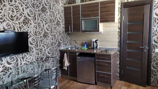 Евпатория: Апартаменты "Хельга Парк Фрунзе"