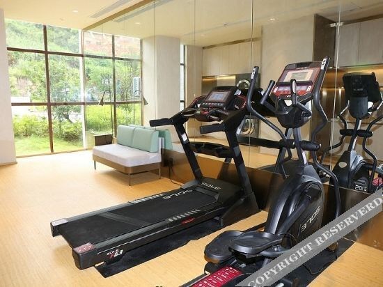 Либо: Ji Hotel Qiannan Libo