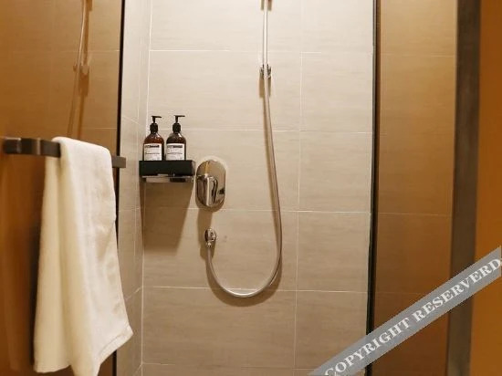 Либо: Ji Hotel Qiannan Libo