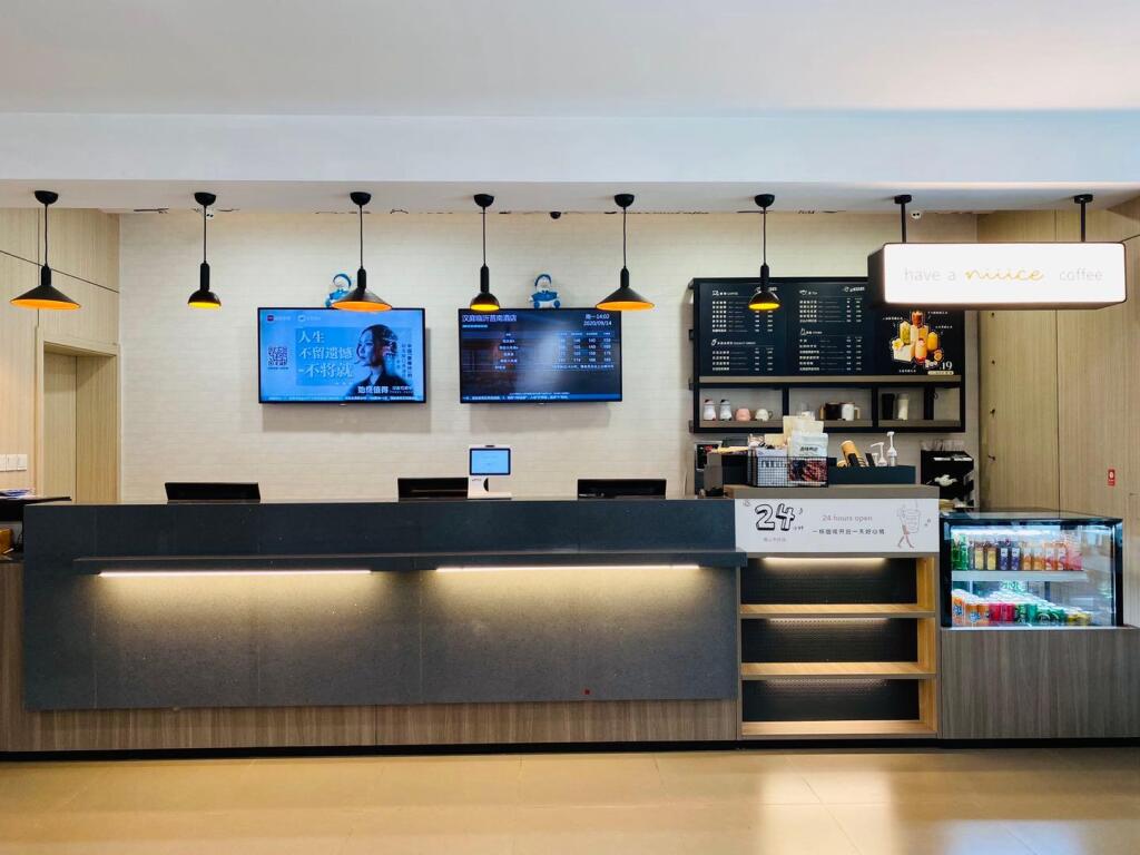 Линьи: Hanting Hotel Linyi Junan
