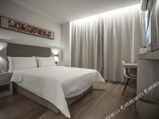 Чжоукоу: Hanting Hotel Zhoukou Jianshe Avenue