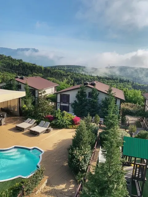 Алушта: Курортный клуб Dachi