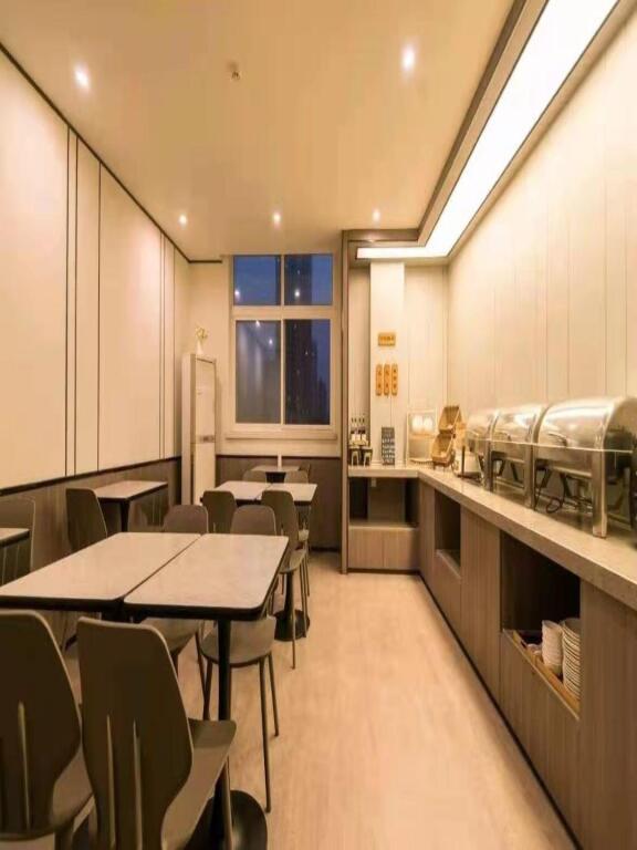 Юйлинь: Hanting Hotel Yulin Dingbian