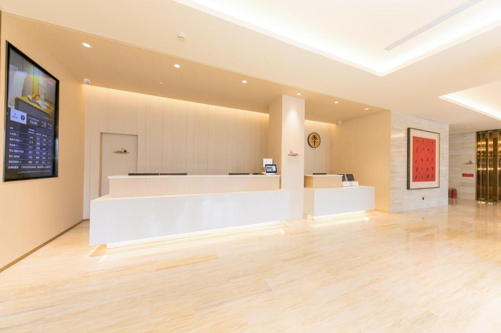 Чжанцзякоу: Ji Hotel Zhangjiakou Jiangong College