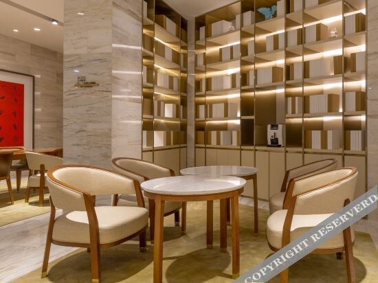 Куньмин: Ji Hotel Kunming Huancheng Bei Road