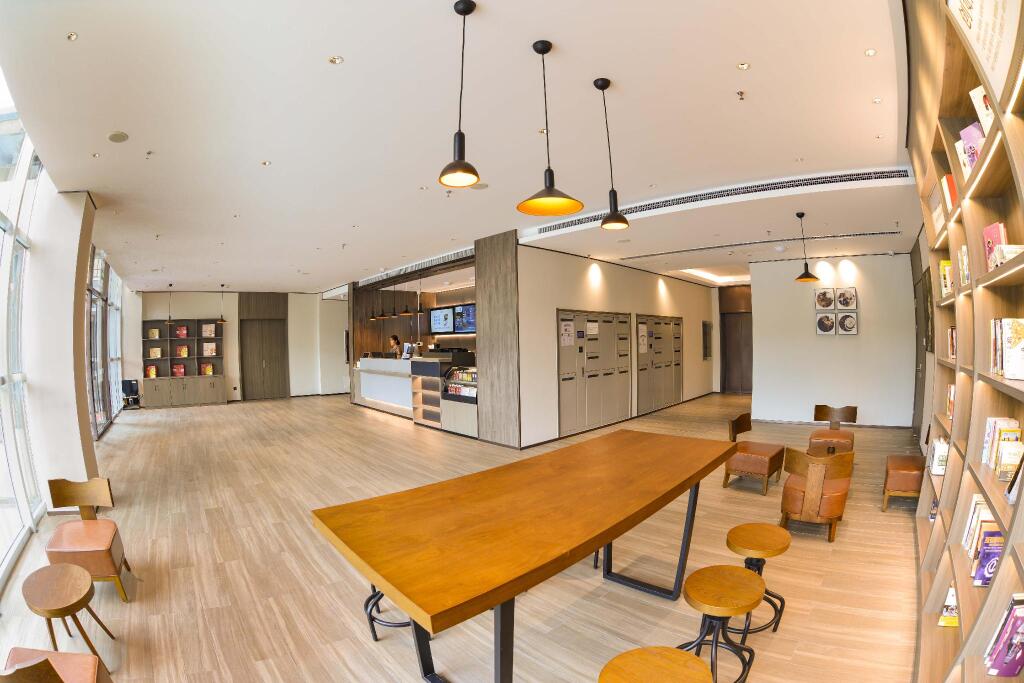 Цзинин: Hanting Hotel ining Taibai Hu Jinghang Road