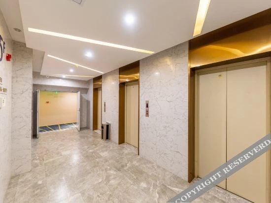 Синин: Starway Hotel Xining Chengbei Wanda Plaza
