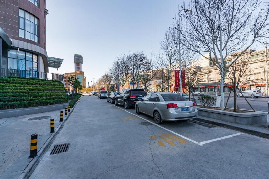 Чжэнчжоу: Elan Inn Jingpin Zhengzhou East Railway Station