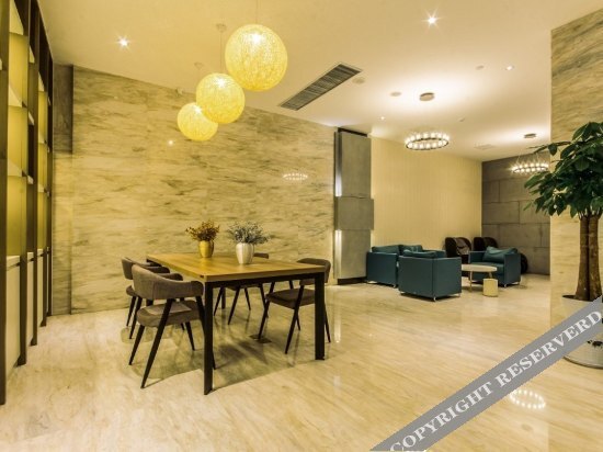 Чжэнчжоу: Starway Hotel Zhengzhou Zhengdong Commercial Center