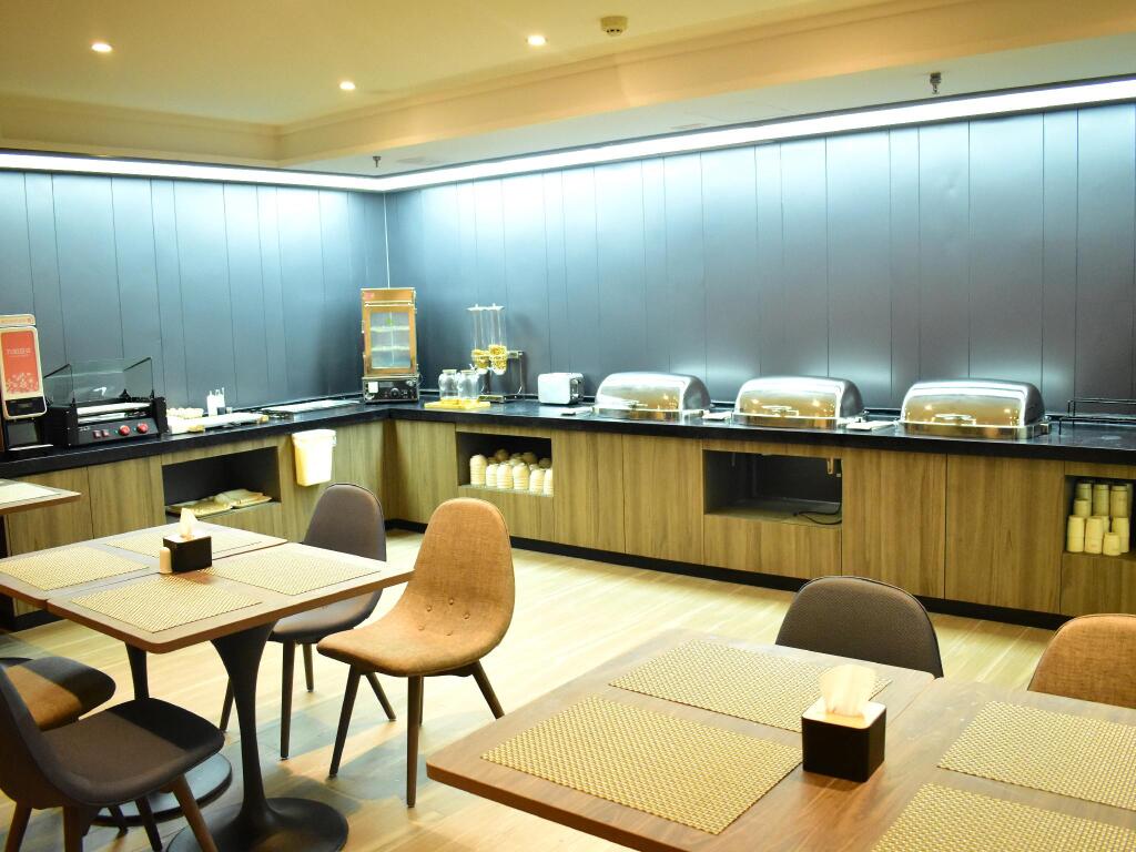 Хандань: Hanting Hotel Handan Lingxi Bei Street