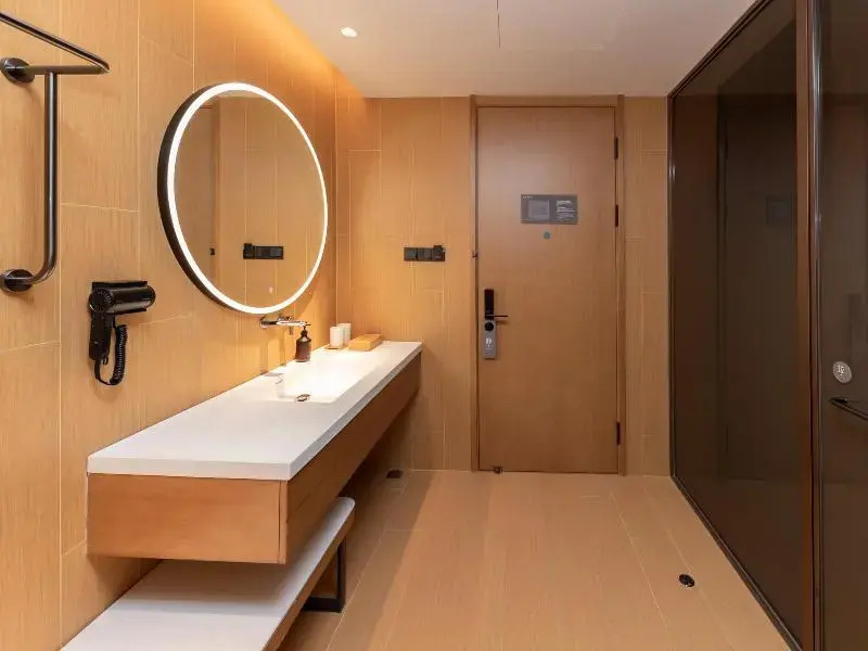 Нанкин: Ji Hotel Nanjing Pukou Hongyang Plaza