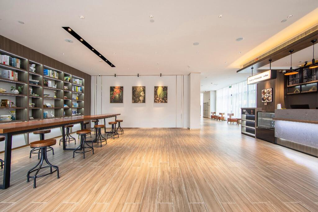 Чжэнчжоу: Hanting Hotel Zhengzhou Xinzheng Airport Chang'An Road