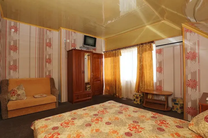 Коктебель: Sapsan