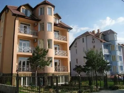 Коктебель: U Kara-Daga Guest House
