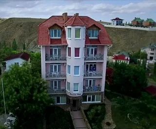 Коктебель: Гостевой Дом Вилла Роза