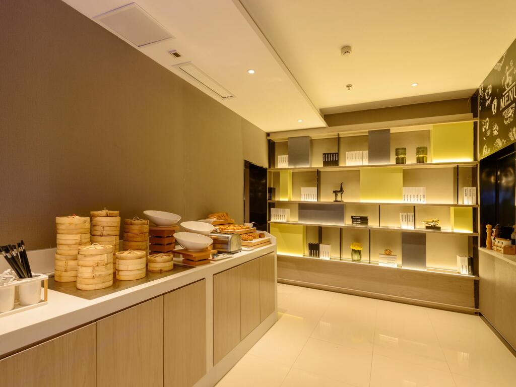 Чжэнчжоу: Starway Hotel Zhengzhou 2Nd Qquare Renmin Road