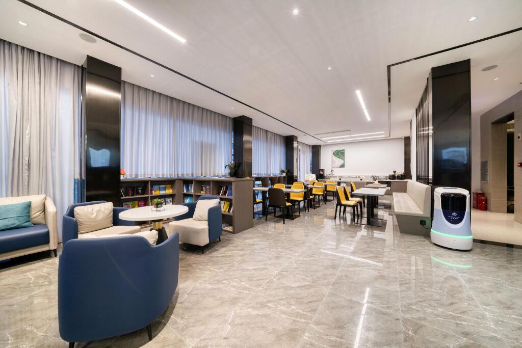 Тайчжоу: Starway Hotel Linhai Duqiao Baolong Square