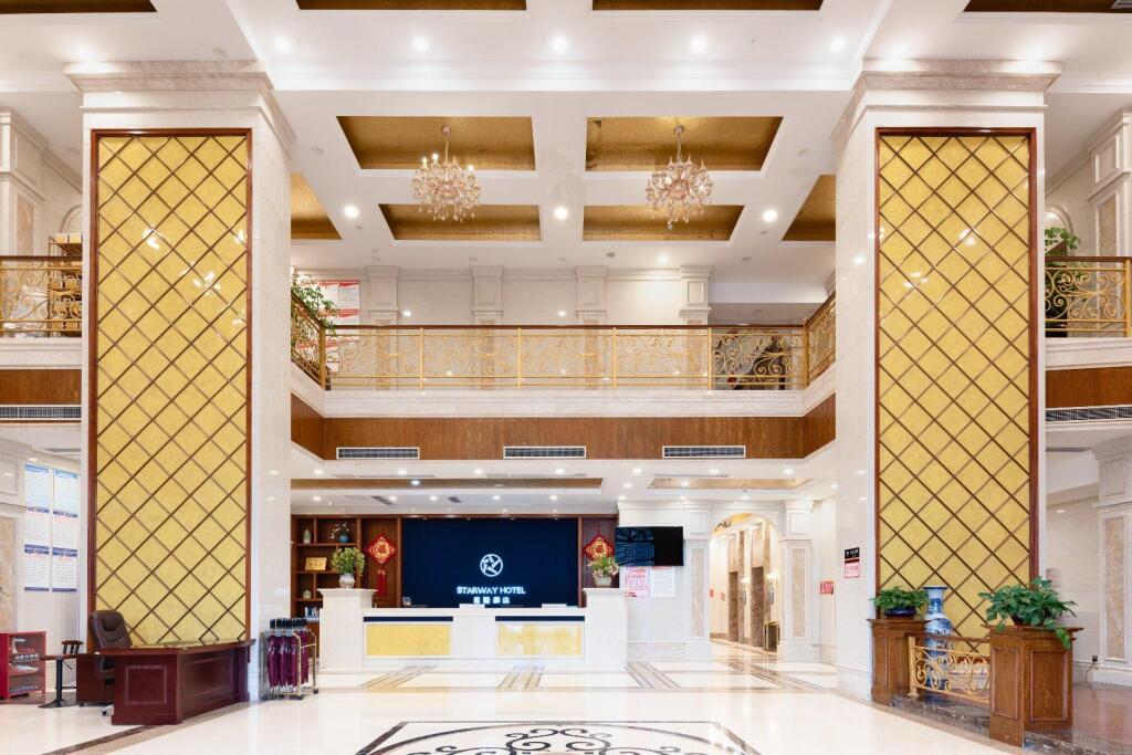 Чунцин: Starway Hotel Chongqing Dazu Rock Carving Sports Center