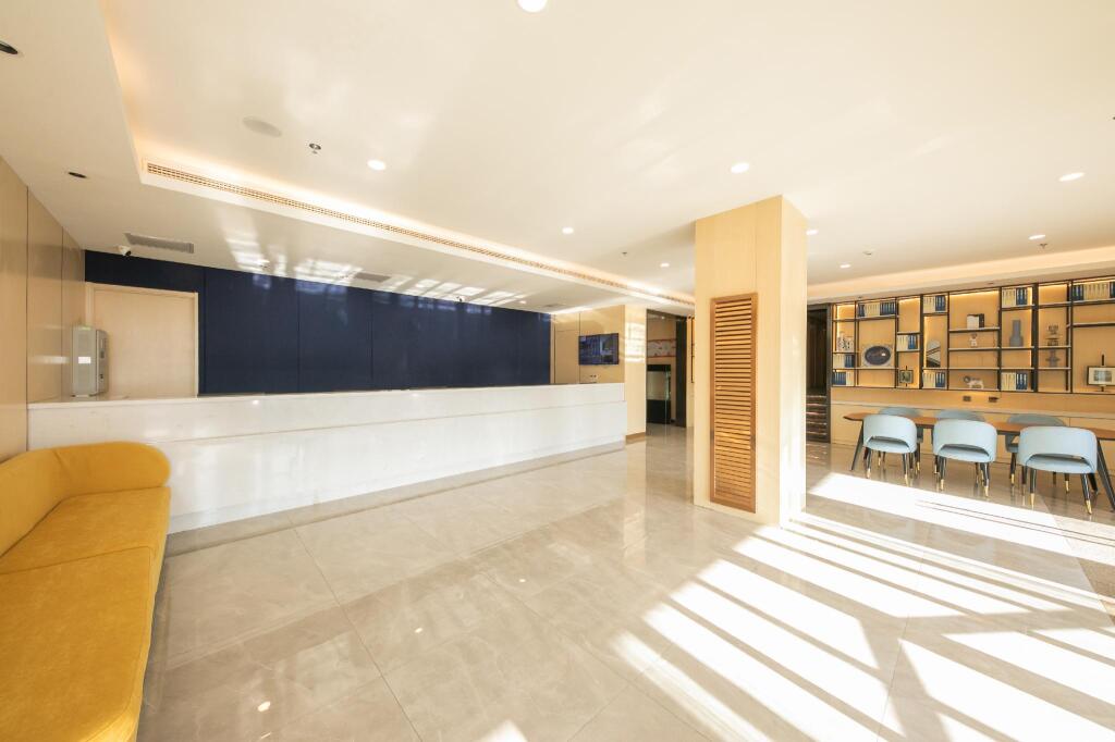 Чжанцзякоу: Hanting Hotel Zhangjiakou Xuanhua Railway Station