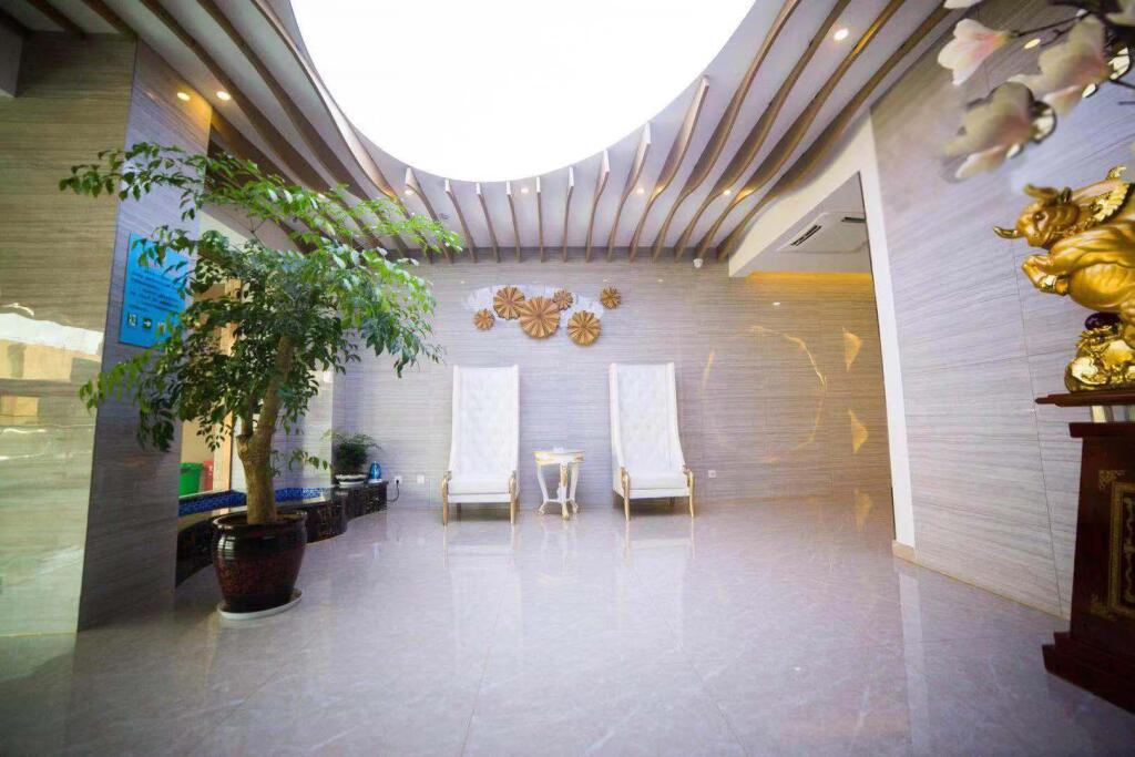 Elan Boutique Hotel Yangzhong Pedestrian Street — фото 1