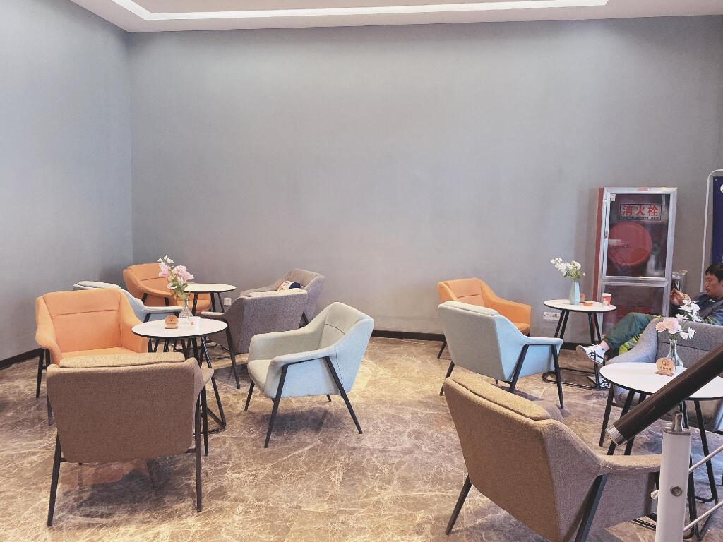 Цзинань: Elan Inn Jinan Phoenix Road Qilu Software Park