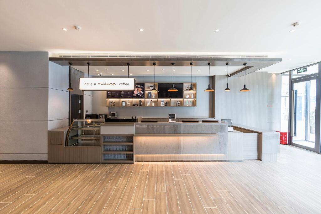 Чжэнчжоу: Hanting Hotel Zhengzhou South Longhu Shawoli Metro Station