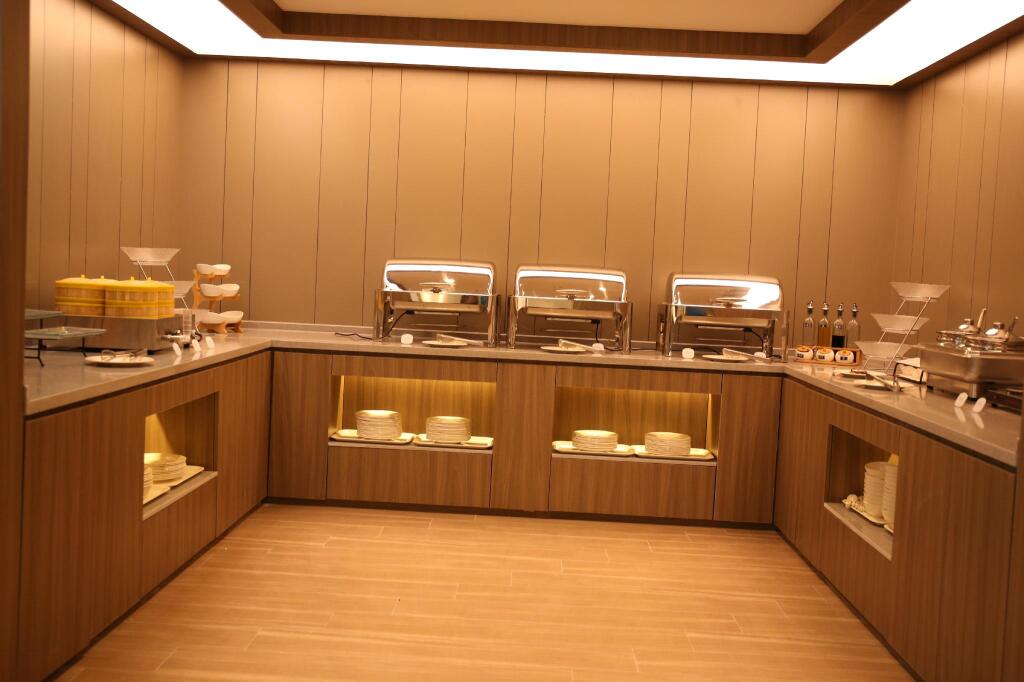 Кайфын: Hanting Hotel Kaifeng Millennium City Park