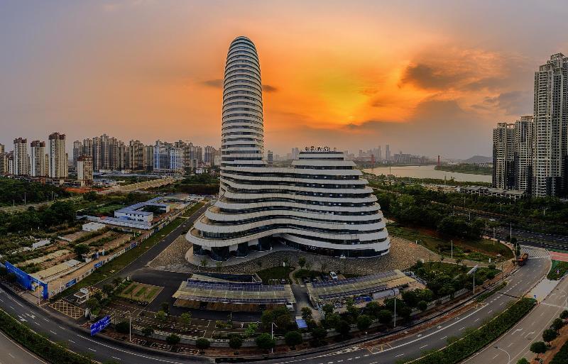 Наньнин: Ji Hotel Nanning New Media Center