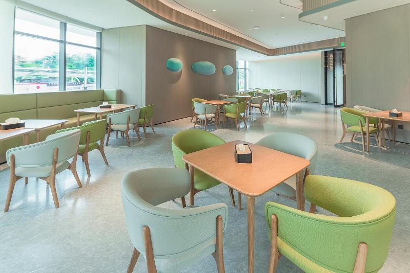 Наньнин: Ji Hotel Nanning New Media Center