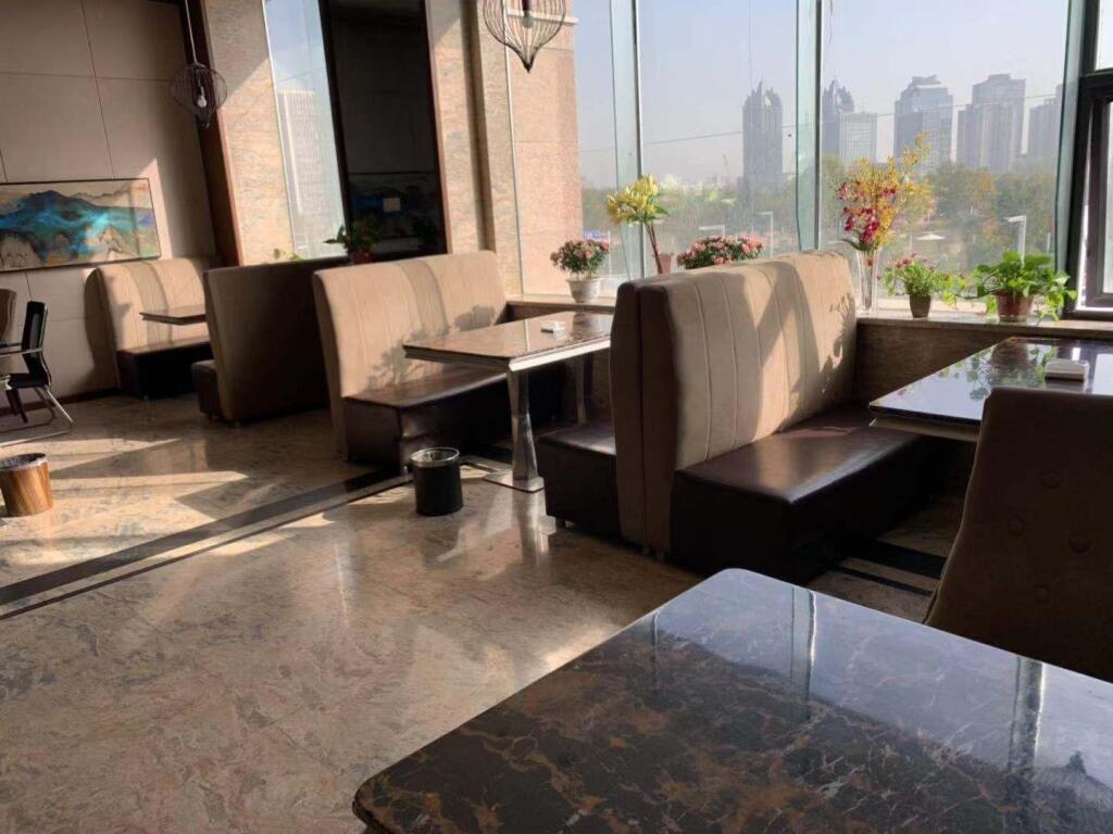 Чжэнчжоу: Elan Inn Zhengzhou Shangwu Inner Ring Exhibition Center