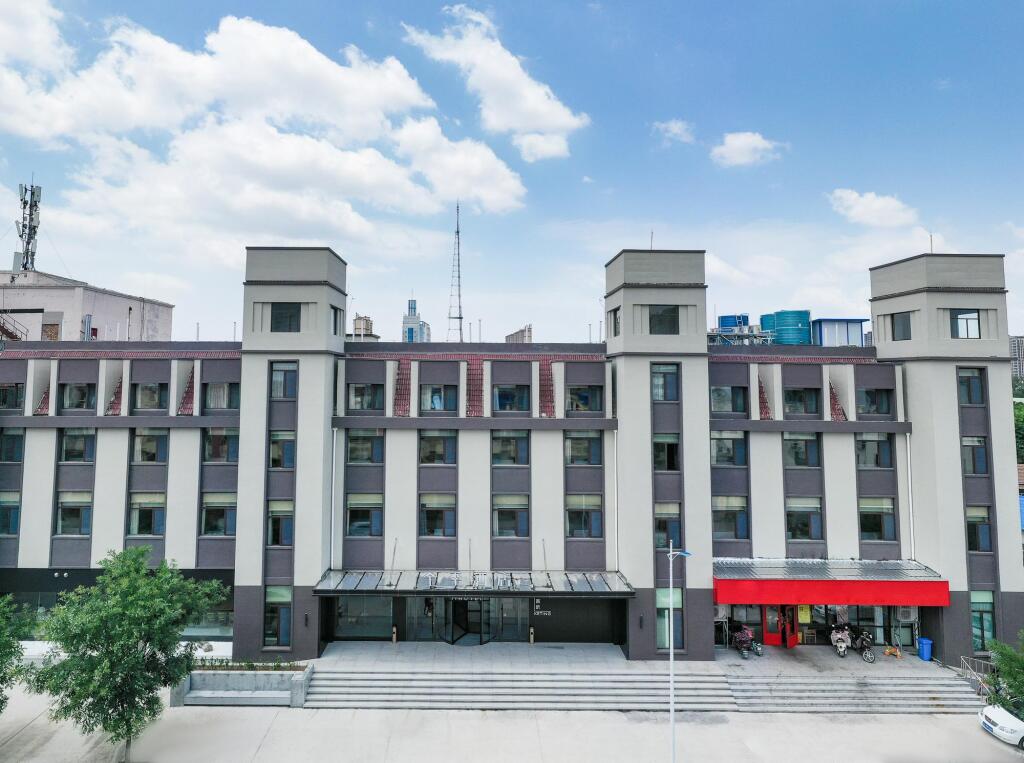 Лаиву: Ji Hotel Jinan Laiwu High Innovation Center