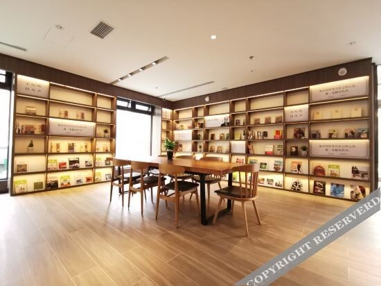 Аньян: Hanting Hotel Anyang Normal University