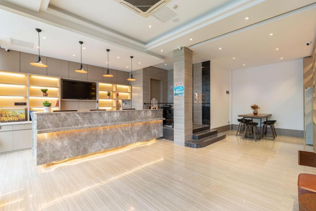 Цюаньчжоу: Hanting Hotel Quanzhou Overseas Chinese University