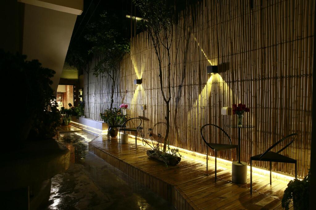 Куньмин: Hanting Hotel Kunming North Railway Station Metro Station