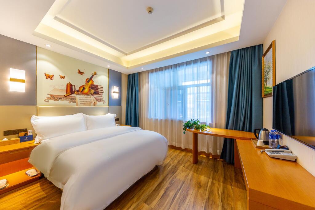 Синин: Starway Hotel Xinning Haihu New Area Xinhualian