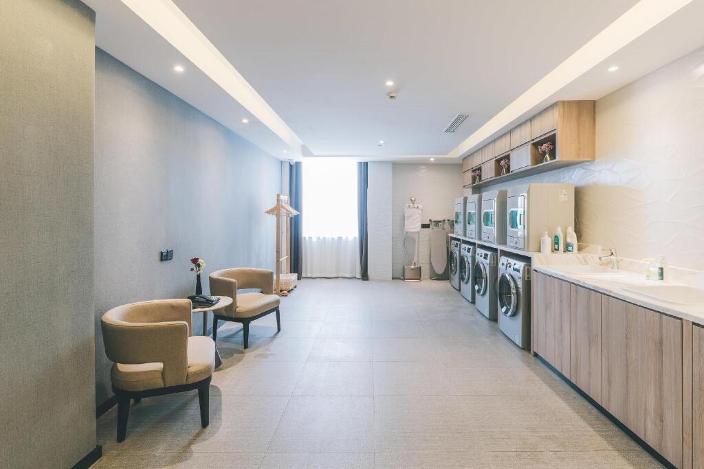 Сучжоу: Atour Hotel Kunshan Yongda Commercial Plaza