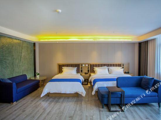 Янгиианг: Lexuan Holiday Hotel