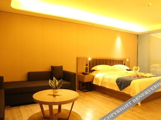 Янгиианг: Lexuan Holiday Hotel