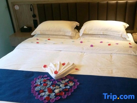 Янгиианг: Lexuan Holiday Hotel
