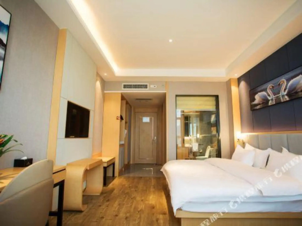 Шангри-Ла: Green Oriental Hotel Shangri-la stay alone in the Old City Hotel