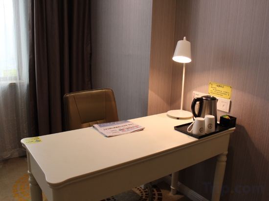 Наньнин: Fengya Hotel (Nanning Wuyi Road Jiangnan Wanda)