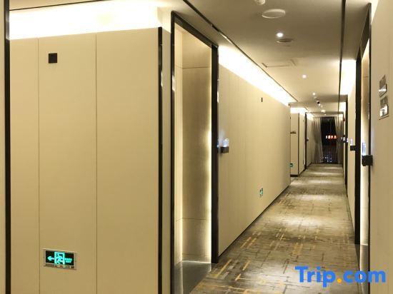 Tianguo Light Luxury Apartment Hotel (Foshan Dali Linli Square) — фото 4