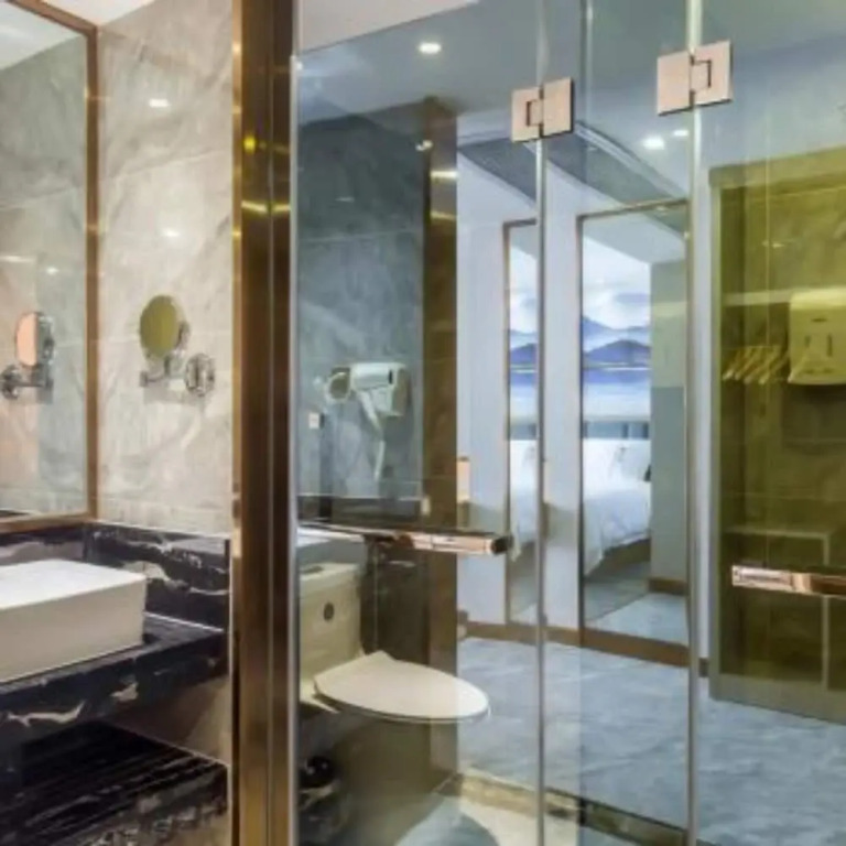 Гуйлинь: Wharton Brunel Hotel (Guilin Railway Station Vientiane City Branch)