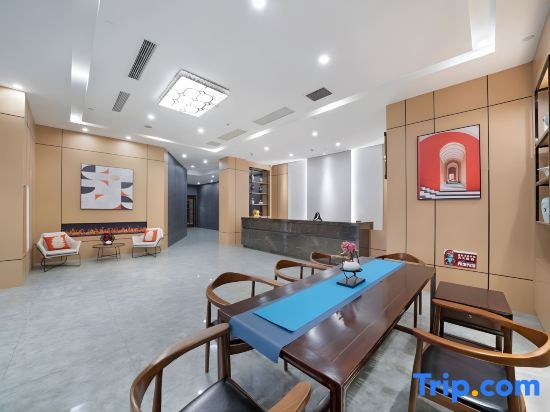 Гуйлинь: Wharton Brunel Hotel (Guilin Railway Station Vientiane City Branch)