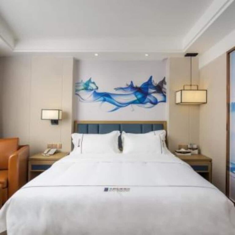 Гуйлинь: Wharton Brunel Hotel (Guilin Railway Station Vientiane City Branch)