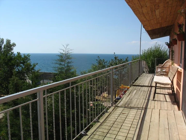 Севастополь: Uyutnaya Dacha Guest House