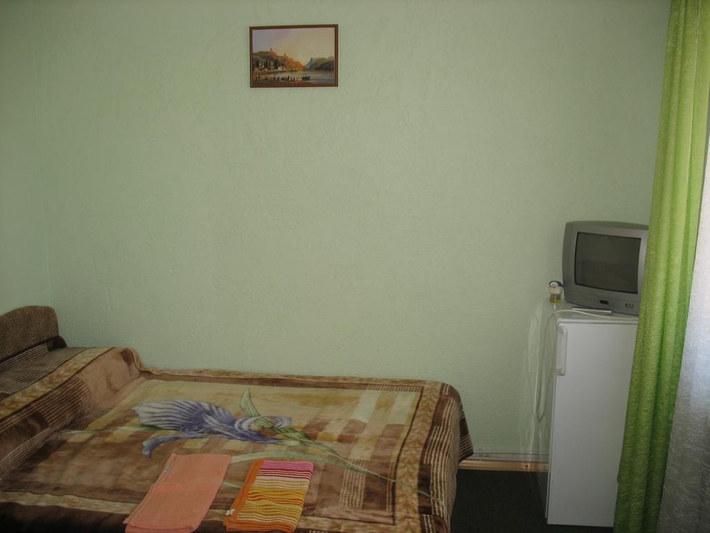 Севастополь: Uyutnaya Dacha Guest House