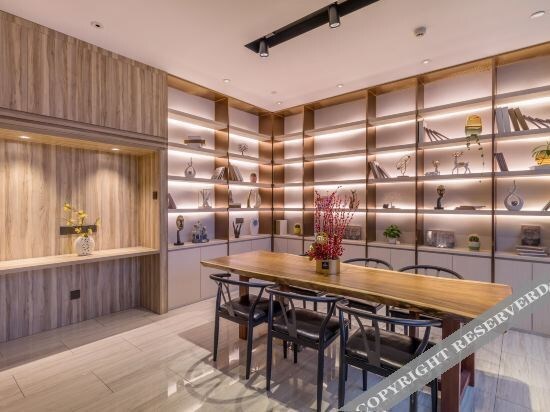 Сямынь: Hanting Youjia Hotel (Xiamen Airport Taiwan Street)