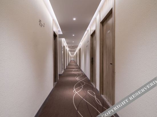 Сямынь: Hanting Youjia Hotel (Xiamen Airport Taiwan Street)